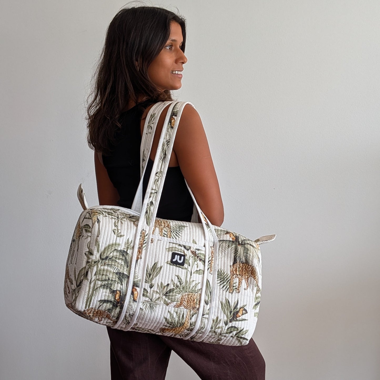 Weekender White Jungle