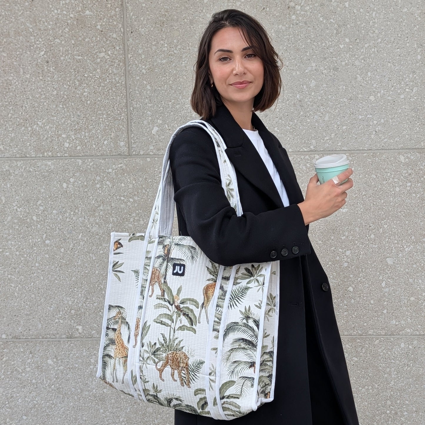 Shopper White Jungle